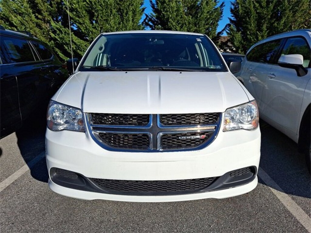 Used 2015 Dodge Grand Caravan SE Van