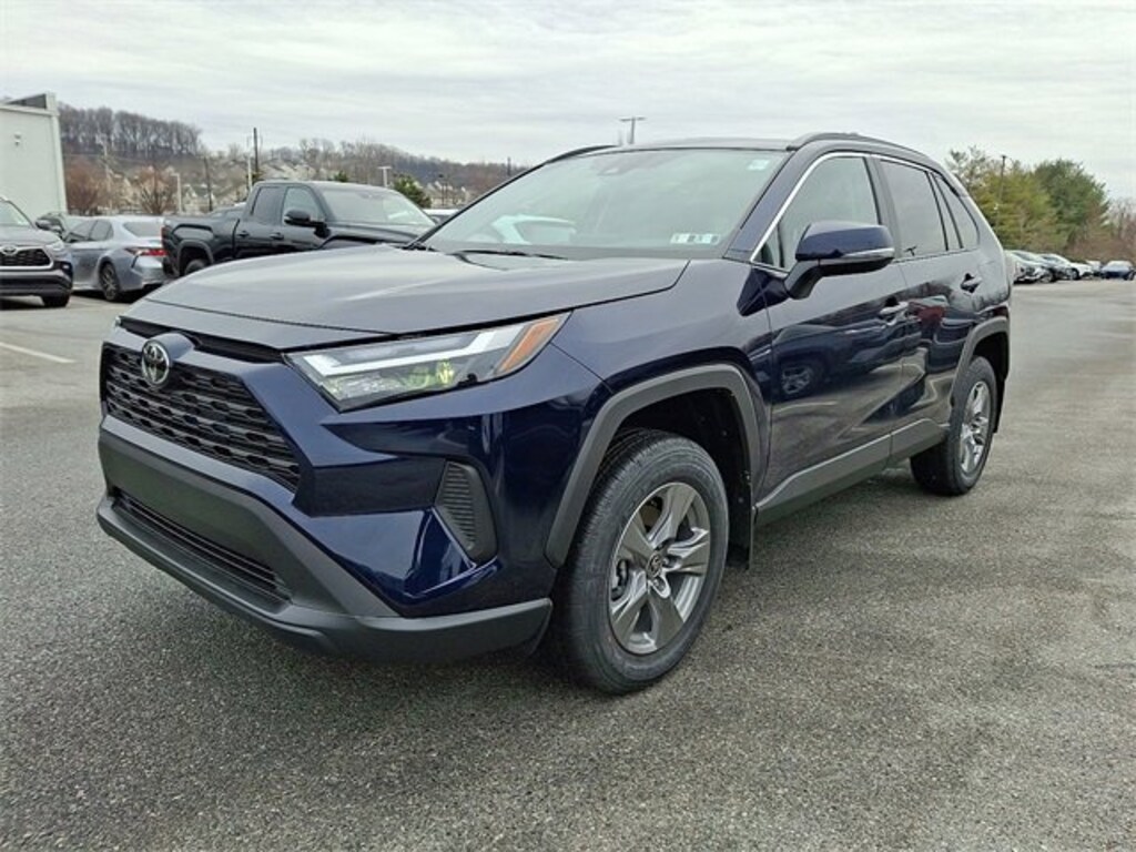 New 2025 Toyota RAV4 XLE SUV