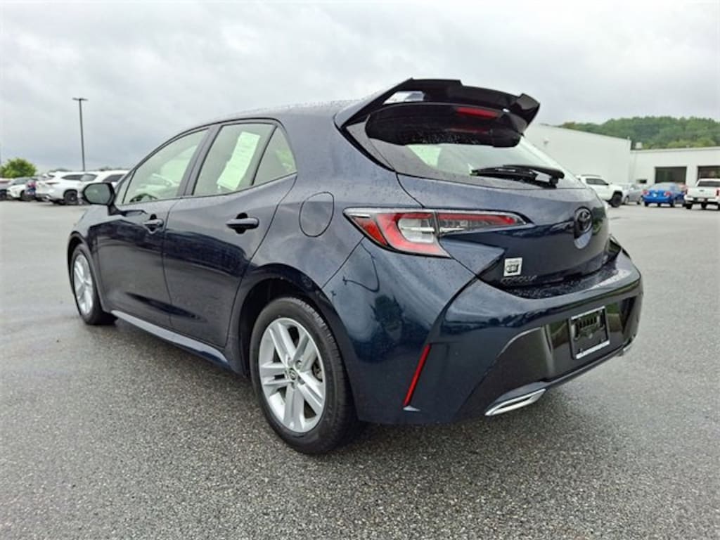 Certified 2022 Toyota Corolla Hatchback SE Hatchback