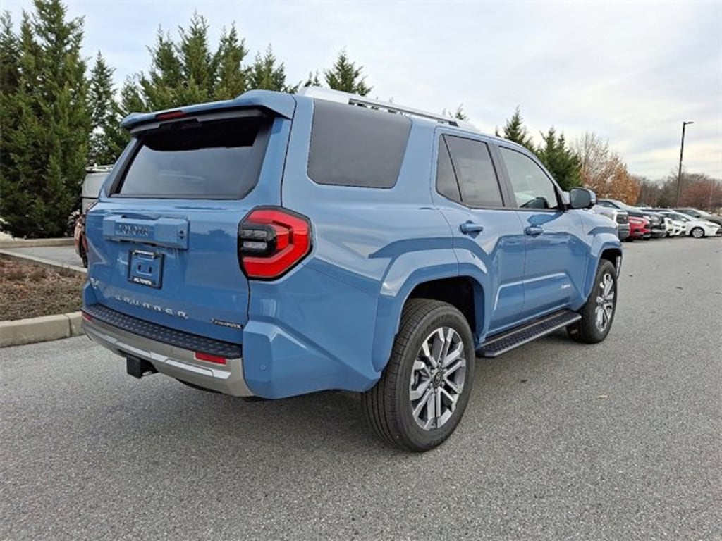 New 2025 Toyota 4Runner i-FORCE MAX Limited i-FORCE MAX SUV