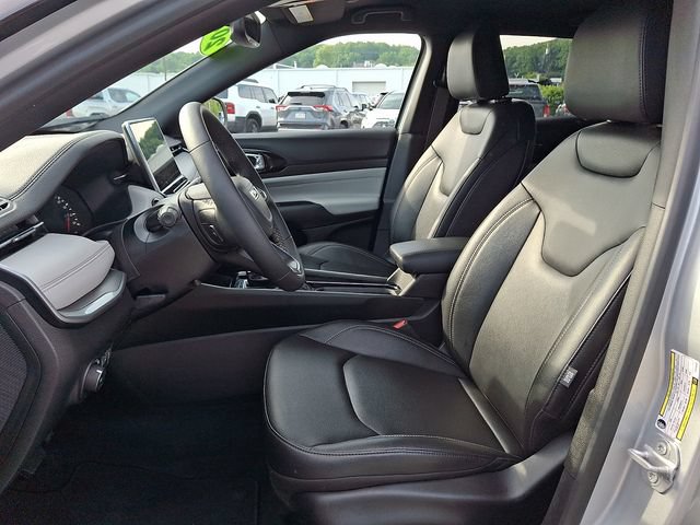 2025 Jeep Compass Limited - Photo 14