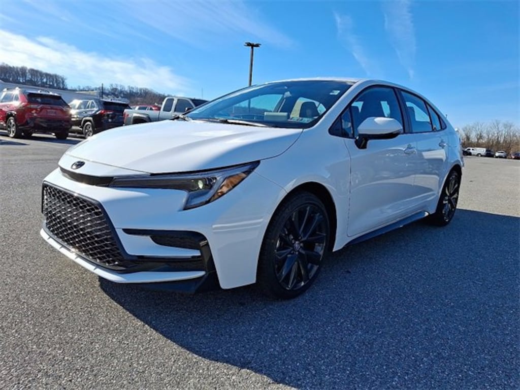 New 2026 Toyota Corolla SE Sedan