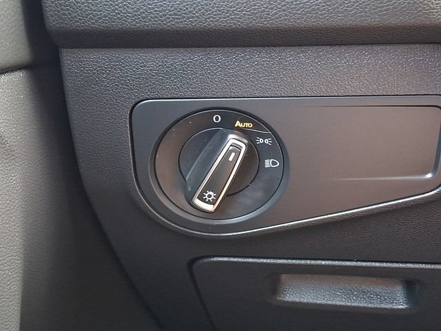 2024 Volkswagen Tiguan SE - Photo 25