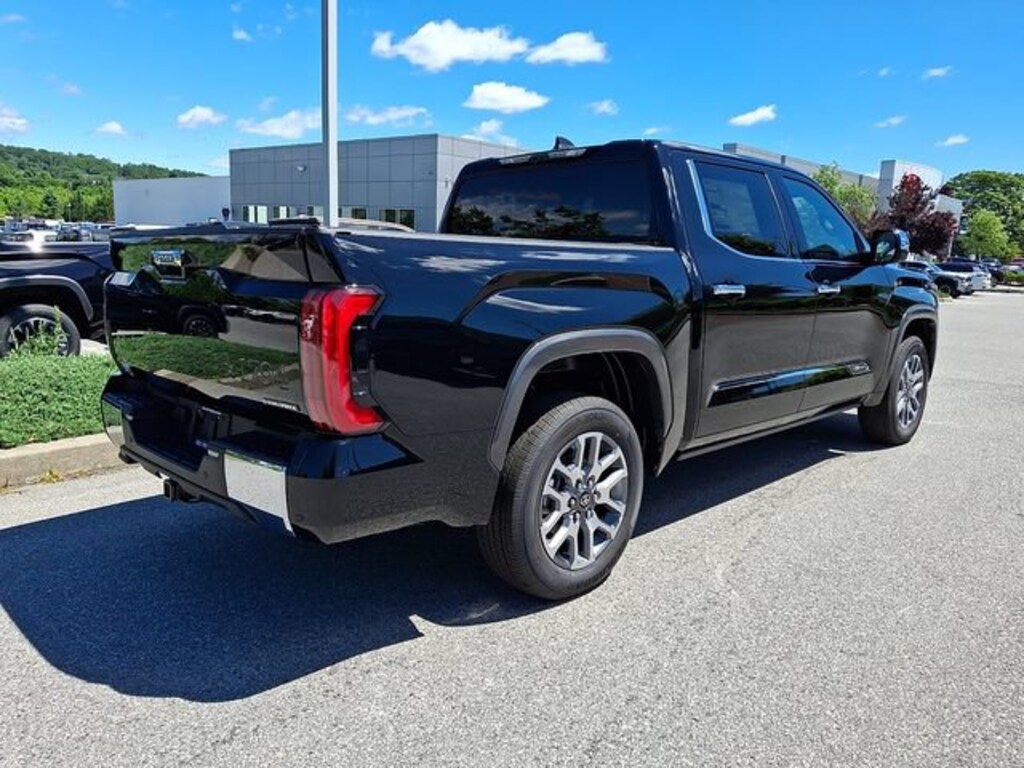 New 2026 Toyota Tundra i-FORCE MAX 1794 Edition i-FORCE MAX Truck CrewMax