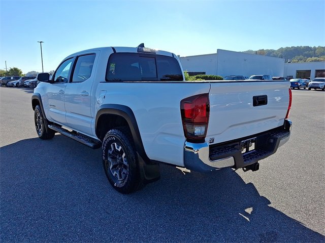2019 Toyota Tacoma TRD Off-Road photo 4