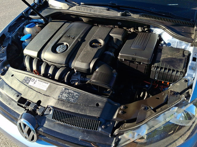2010 Volkswagen Golf Base - Photo 27