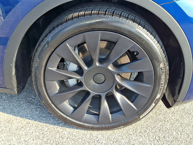 2021 Tesla Model Y Long Range - Photo 8