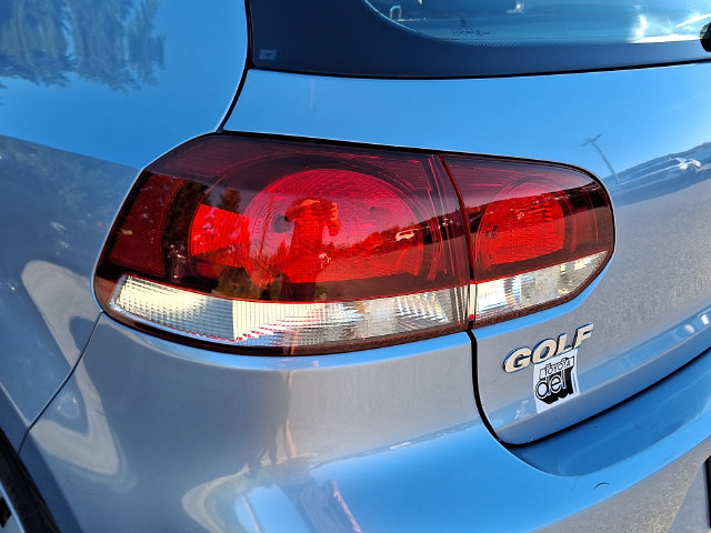 2010 Volkswagen Golf Base - Photo 12