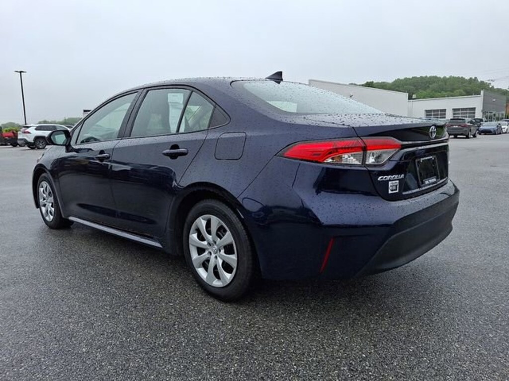 Used 2024 Toyota Corolla LE Sedan