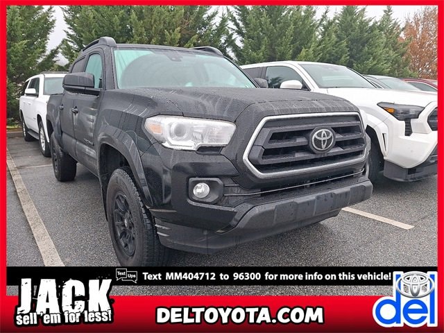 2021 Toyota Tacoma SR5's photo