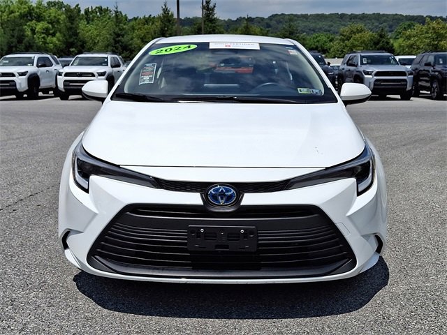 2024 Toyota Corolla Hybrid LE photo 2