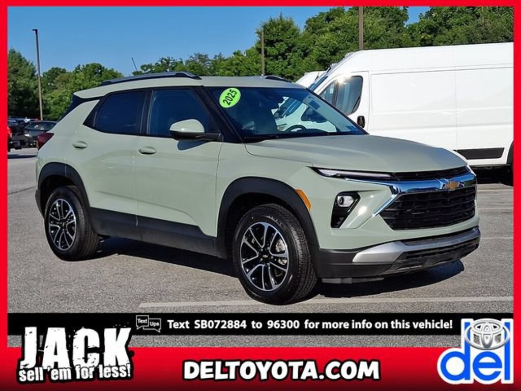 Used 2025 Chevrolet Trailblazer LT SUV