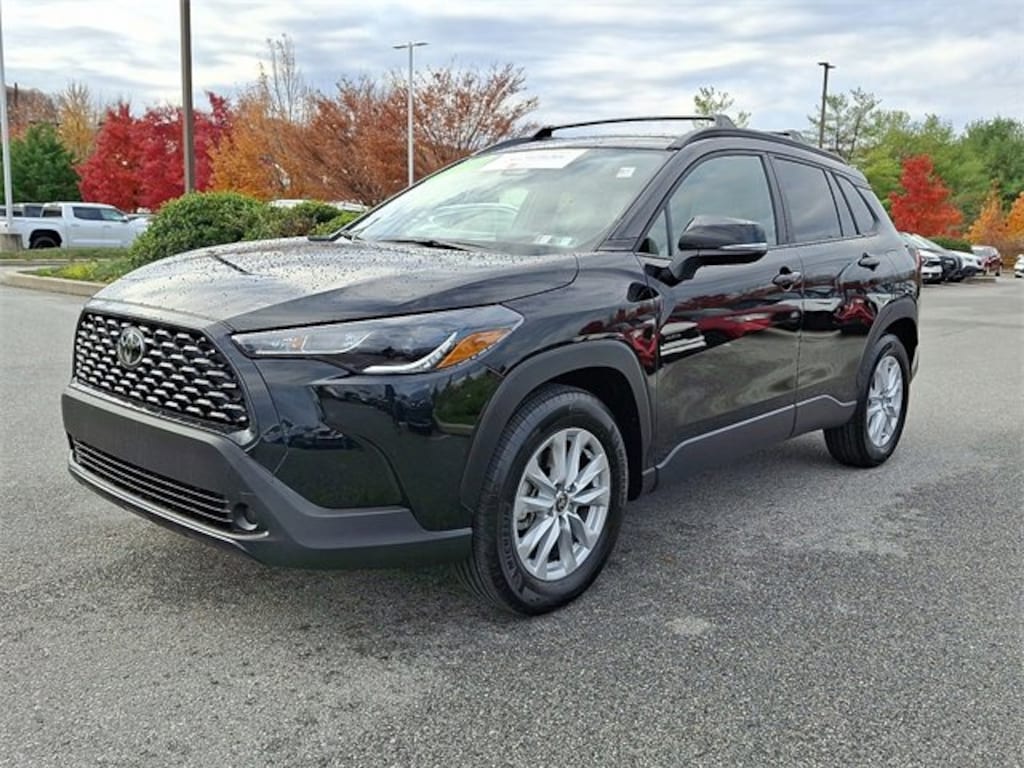 Certified 2025 Toyota Corolla Cross LE SUV