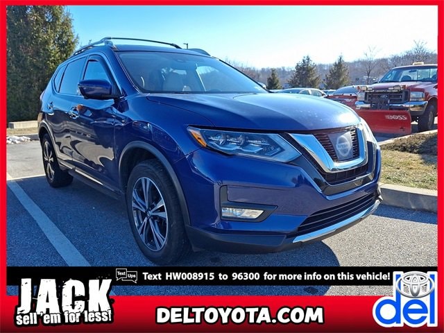 2017 Nissan Rogue SL's photo