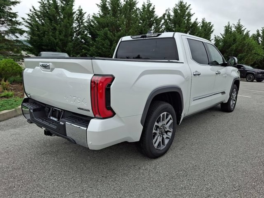 New 2026 Toyota Tundra i-FORCE MAX 1794 Edition i-FORCE MAX Truck CrewMax