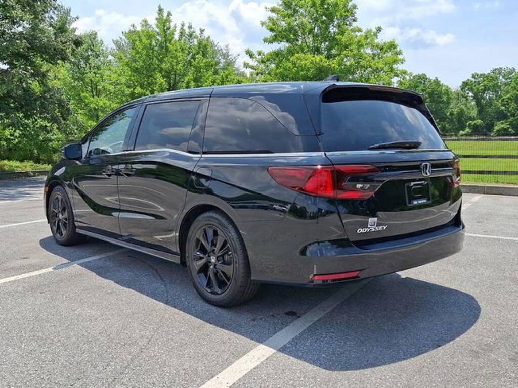 Used 2024 Honda Odyssey Sport Van
