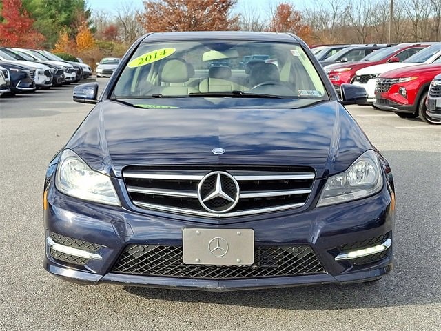 Used 2014 Mercedes-Benz C-Class C300 Luxury with VIN WDDGF8AB9EG184242 for sale in Thorndale, PA