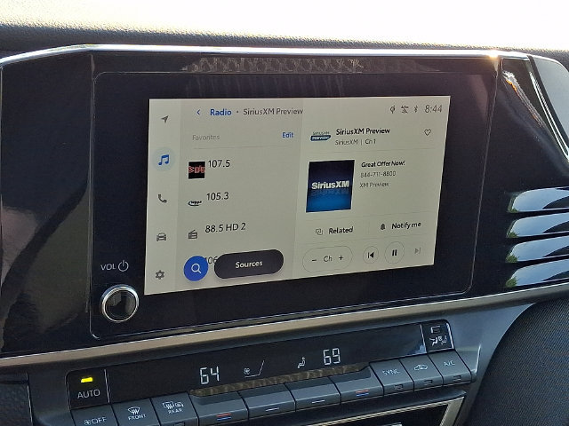 2025 Toyota Camry LE - Photo 16