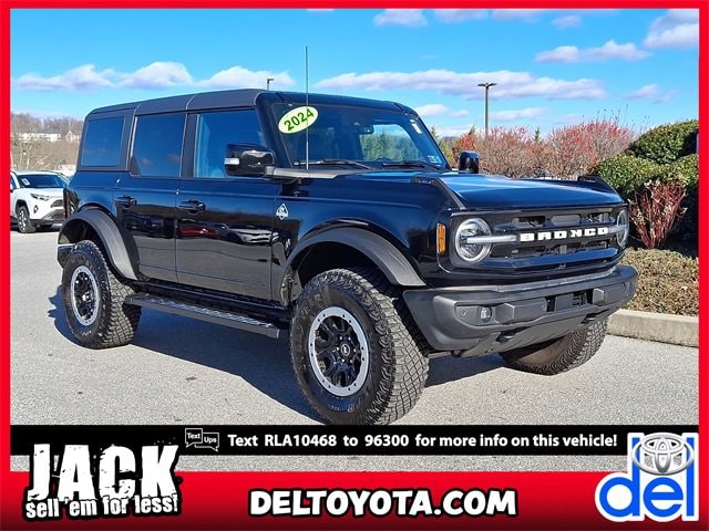 2024 Ford Bronco 4-Door Outer Banks's photo