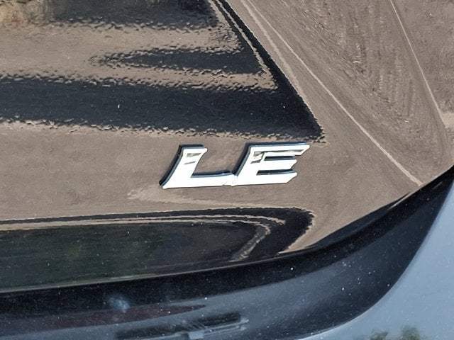 2025 Toyota Camry LE - Photo 30