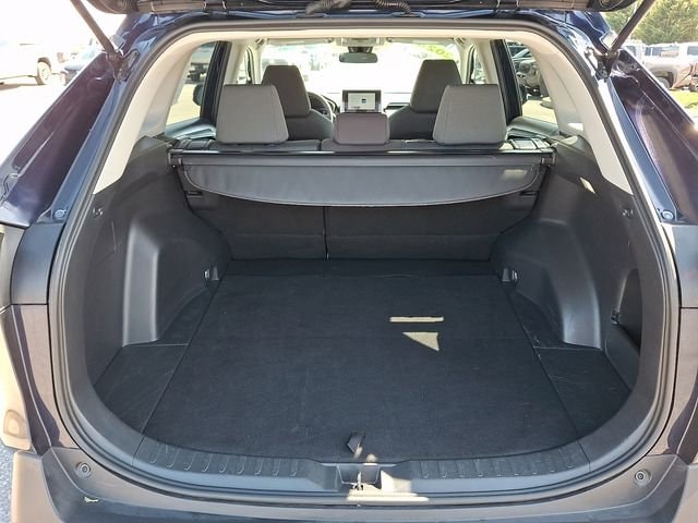 2024 Toyota RAV4 XLE - Photo 28