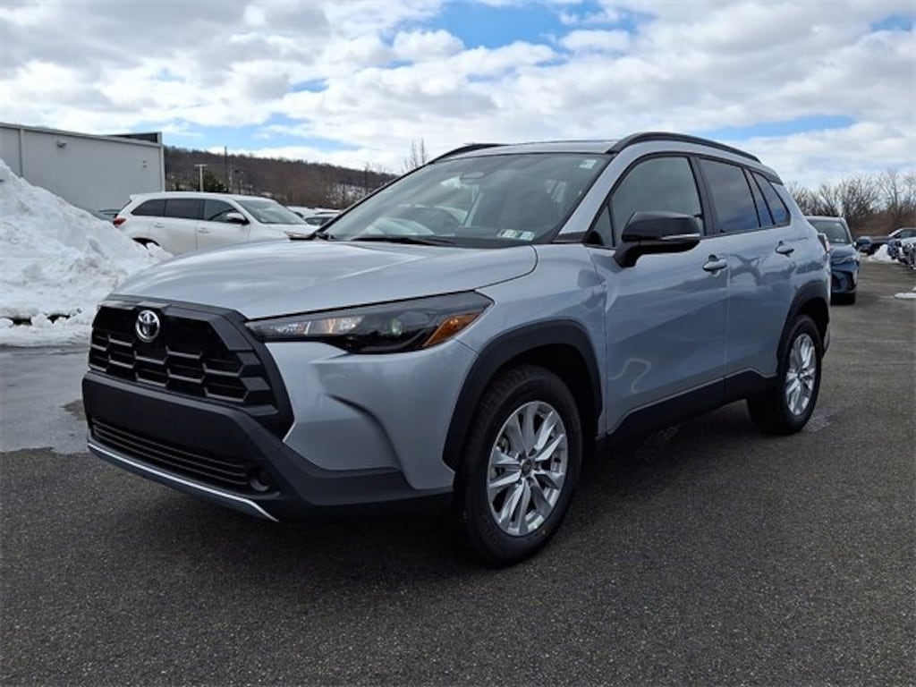 New 2026 Toyota Corolla Cross LE SUV
