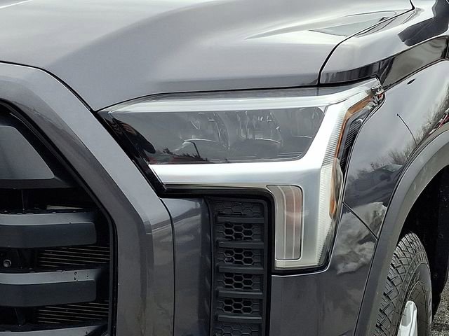 2024 Toyota Tundra SR5 - Photo 9