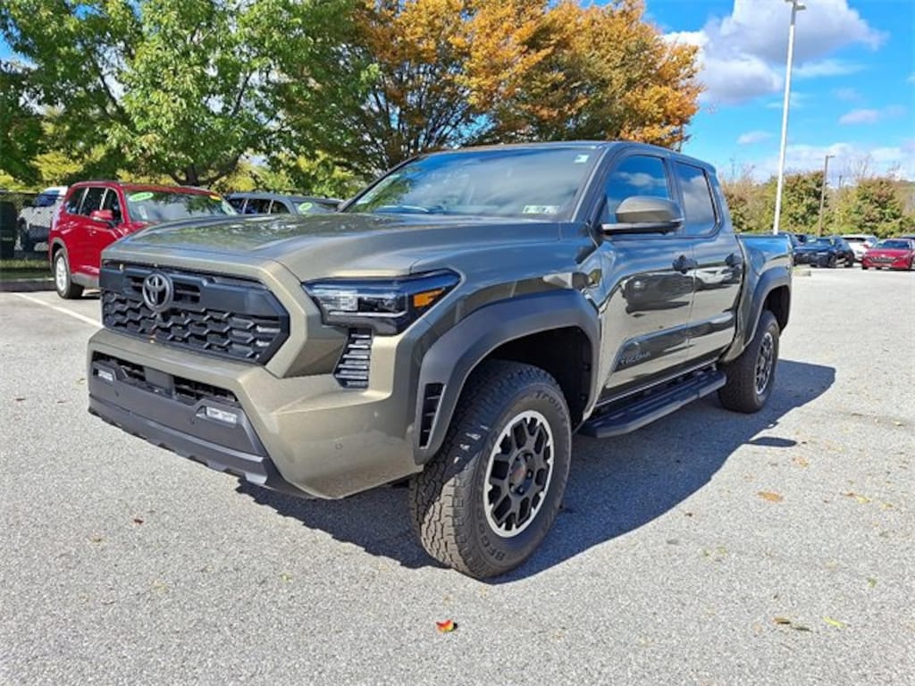 New 2025 Toyota Tacoma TRD Off-Road Truck Double Cab