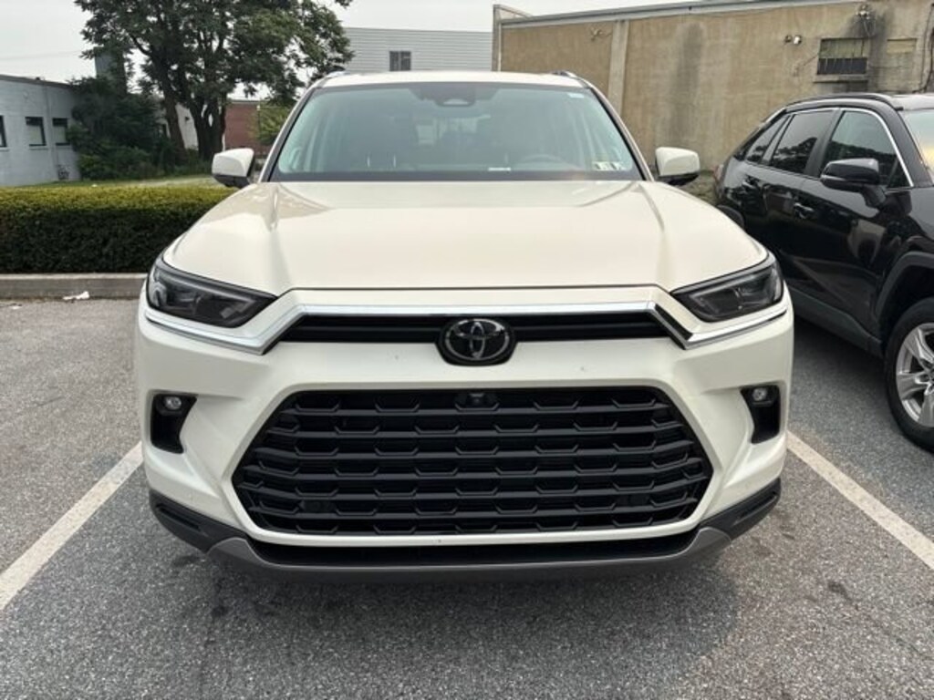 Used 2024 Toyota Grand Highlander Platinum SUV
