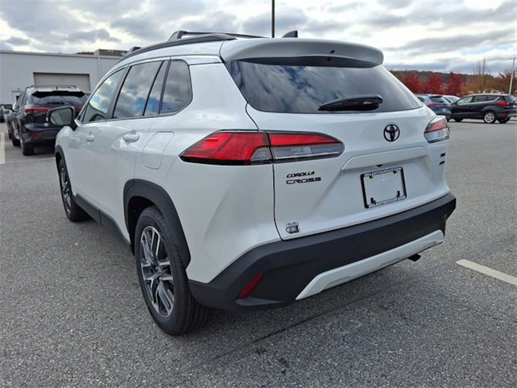 New 2026 Toyota Corolla Cross XLE SUV