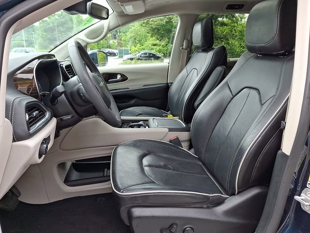 2022 Chrysler Pacifica Limited - Photo 14