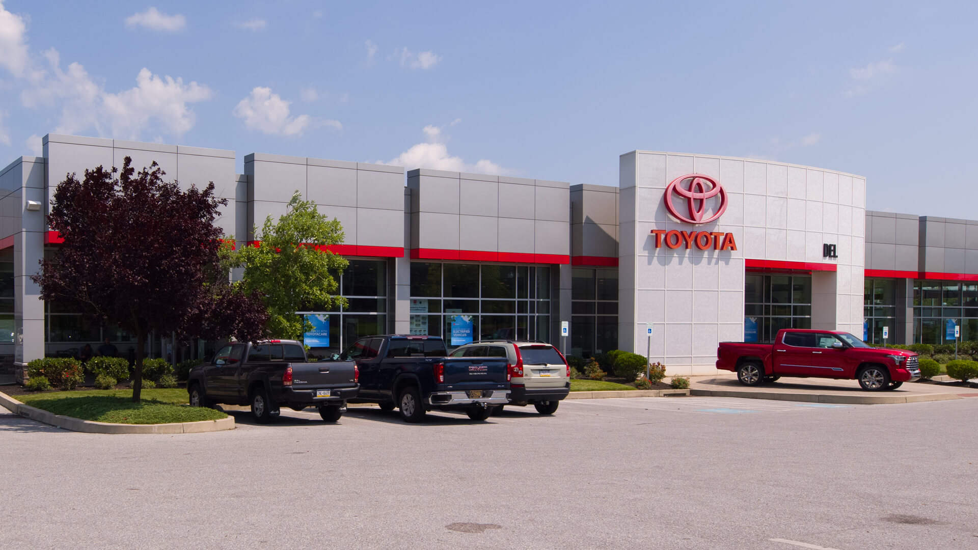 Del Toyota | New & Used Toyota Dealer in Thorndale, PA