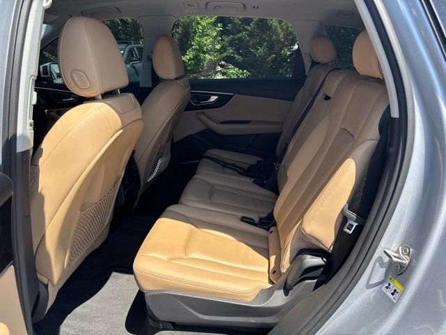 2022 Audi Q7 Premium Plus - Photo 10