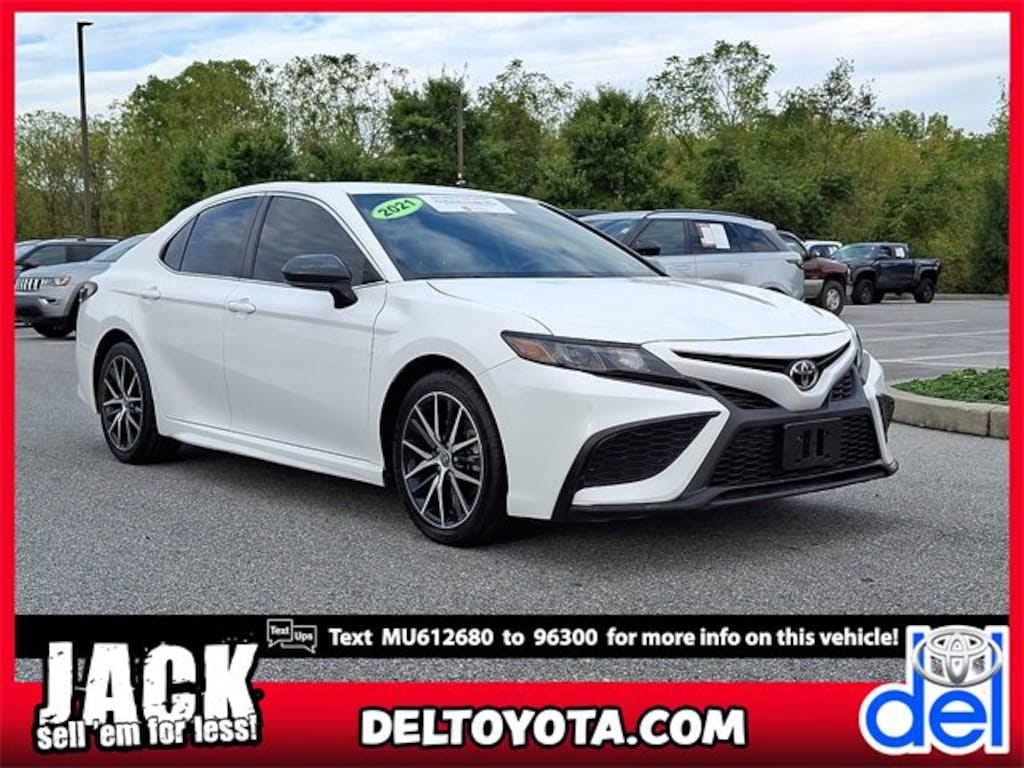 Certified 2021 Toyota Camry SE Sedan