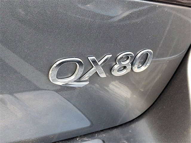 2018 Infiniti QX80 Base photo 2