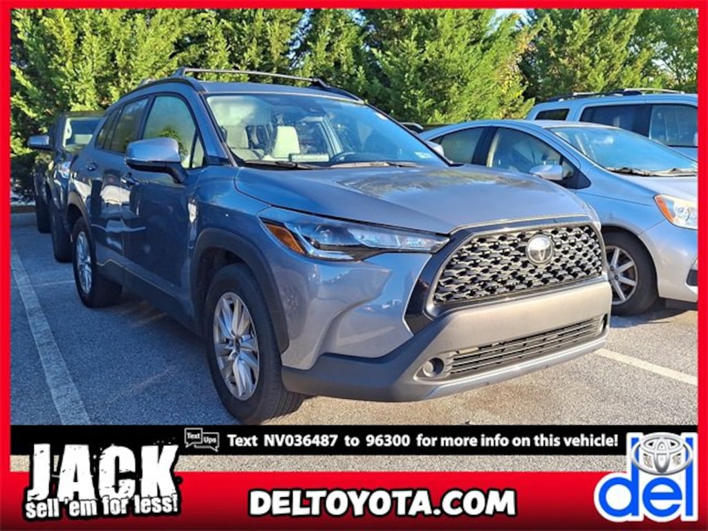 Used 2022 Toyota Corolla Cross LE SUV