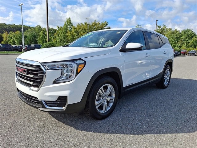 2024 Gmc Terrain SLE photo 2