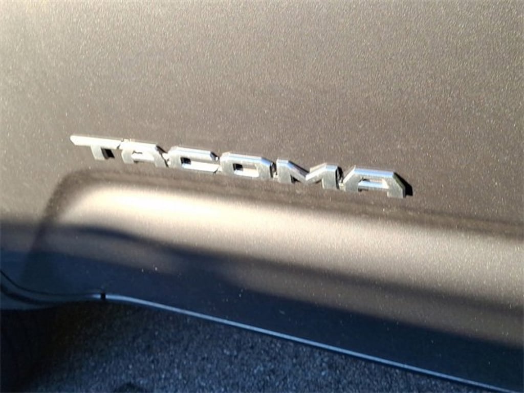 Used 2022 Toyota Tacoma 4WD SR Truck Double Cab