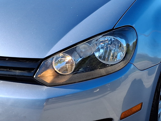 2010 Volkswagen Golf Base - Photo 11