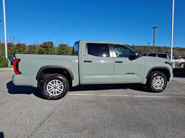 2024 Toyota Tundra SR5 - Photo 7