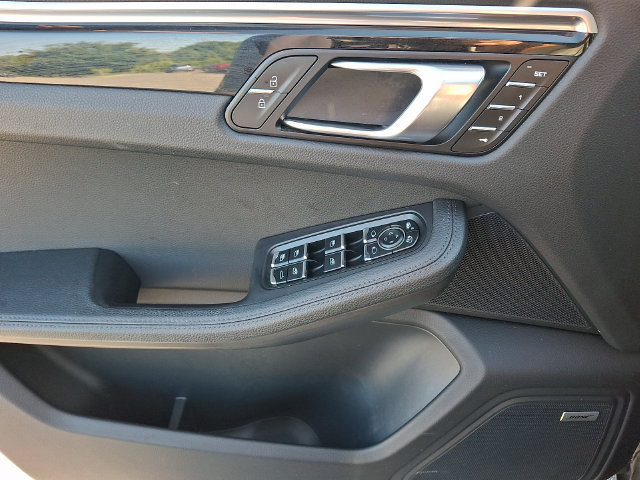 2020 Porsche Macan S - Photo 12