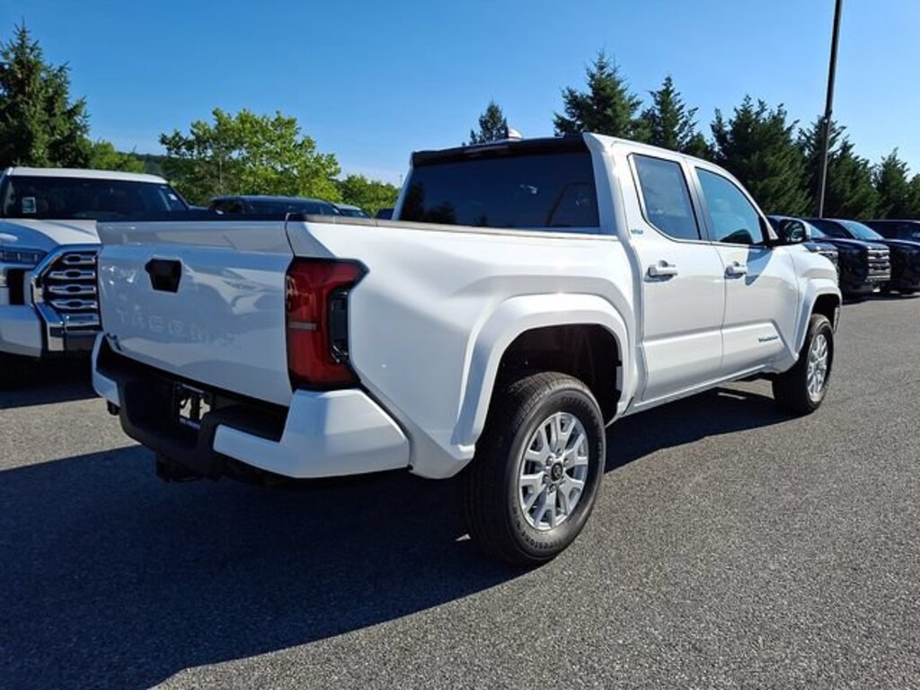 New 2026 Toyota Tacoma SR5 Truck Double Cab