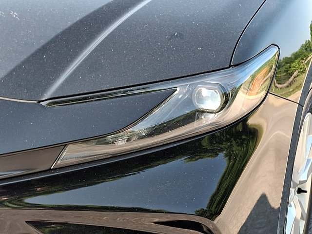 2025 Toyota Camry LE - Photo 9