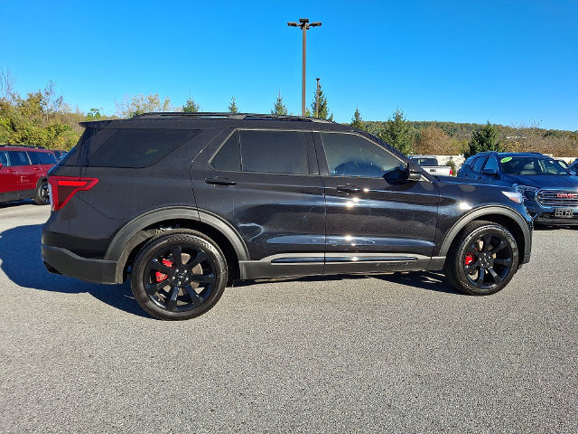 2023 Ford Explorer ST - Photo 7