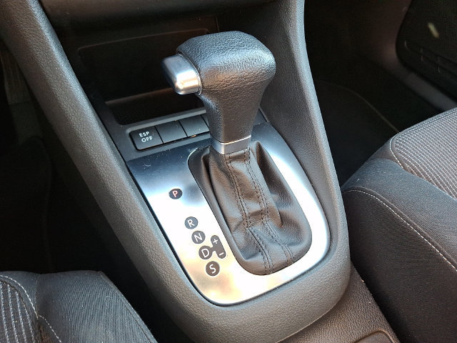 2010 Volkswagen Golf Base - Photo 17