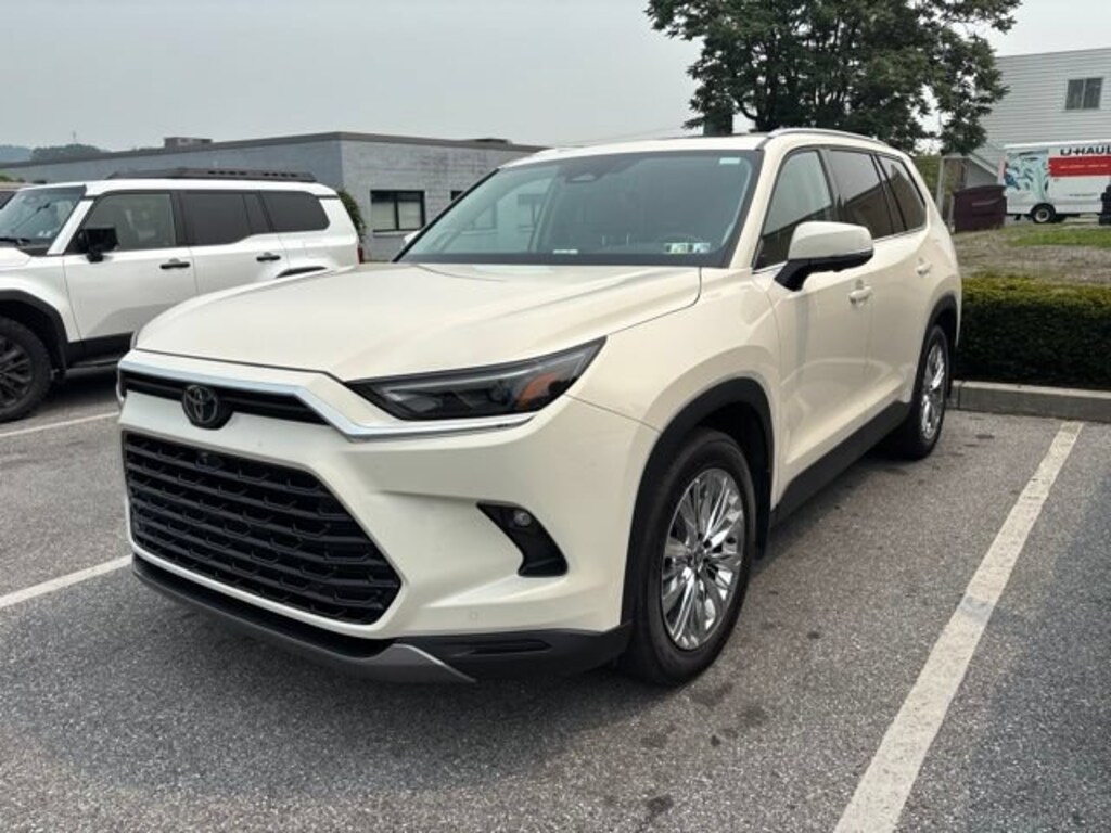 Used 2024 Toyota Grand Highlander Platinum SUV