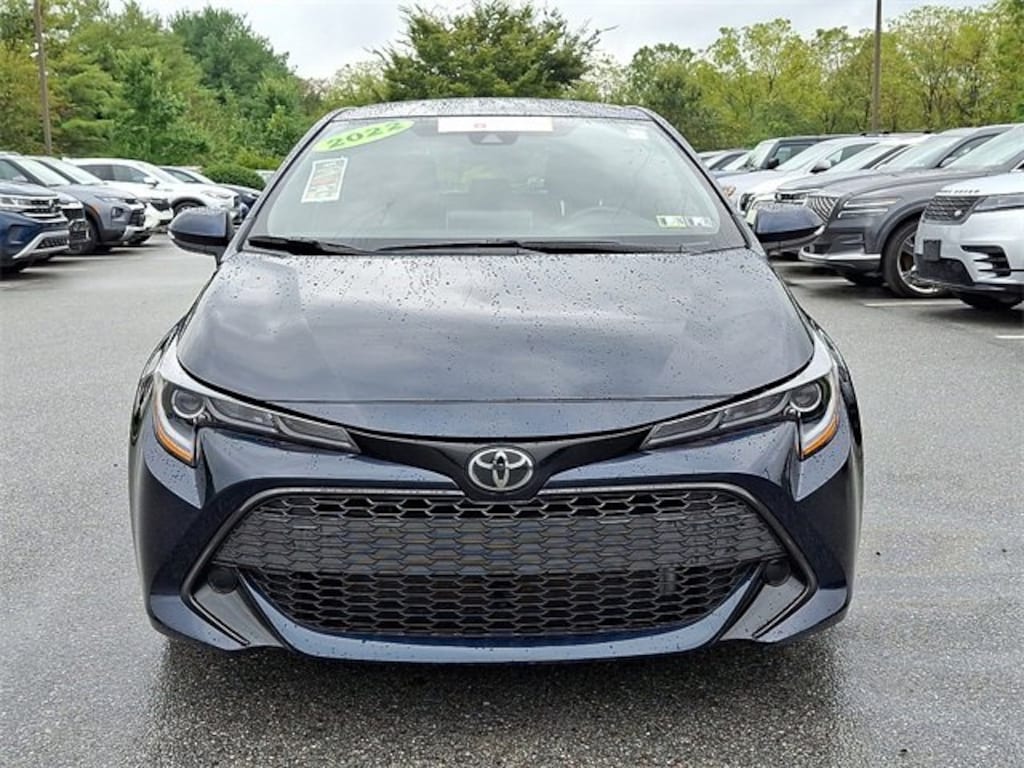 Certified 2022 Toyota Corolla Hatchback SE Hatchback