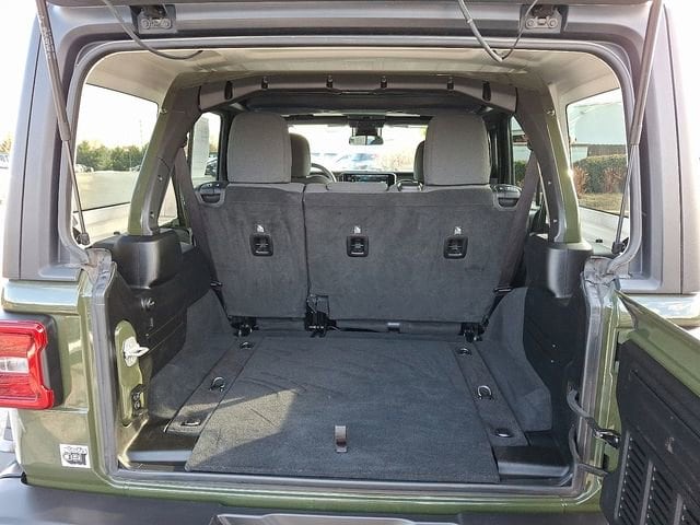 2024 Jeep Wrangler 4-Door Rubicon - Photo 28