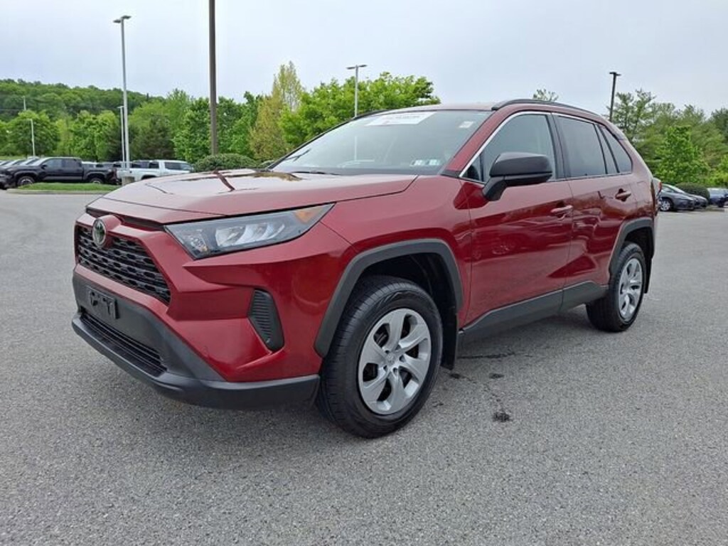 Used 2019 Toyota RAV4 LE SUV