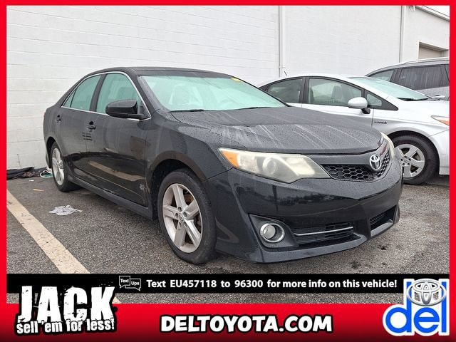 2014 Toyota Camry SE